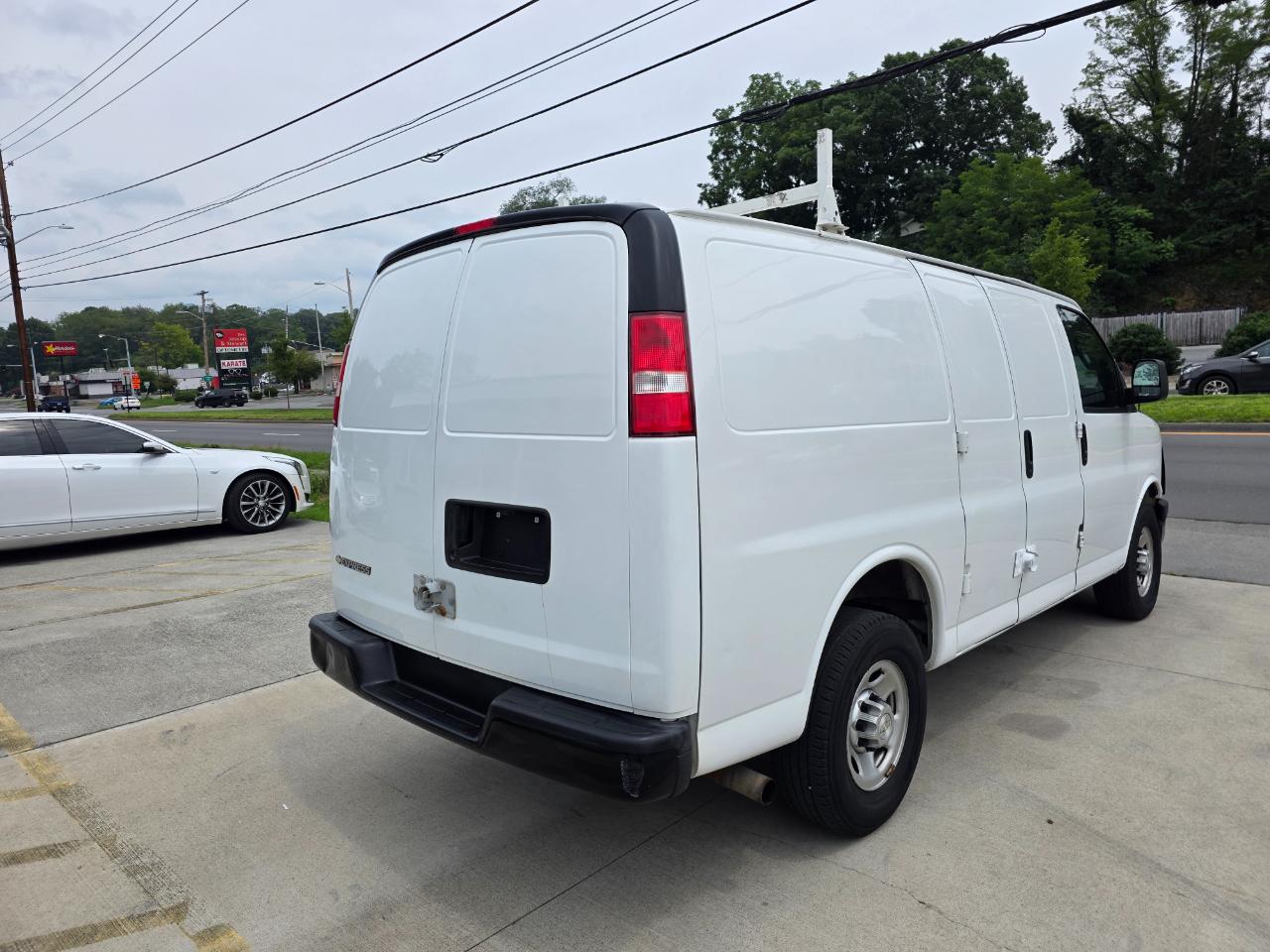 Chevrolet Express 3500 Cargo 2017