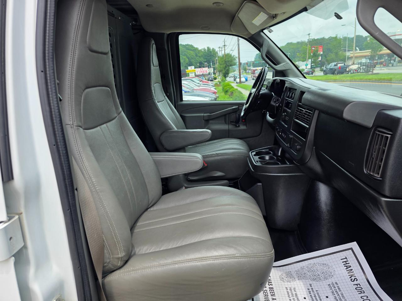 Chevrolet Express 3500 Cargo 2017