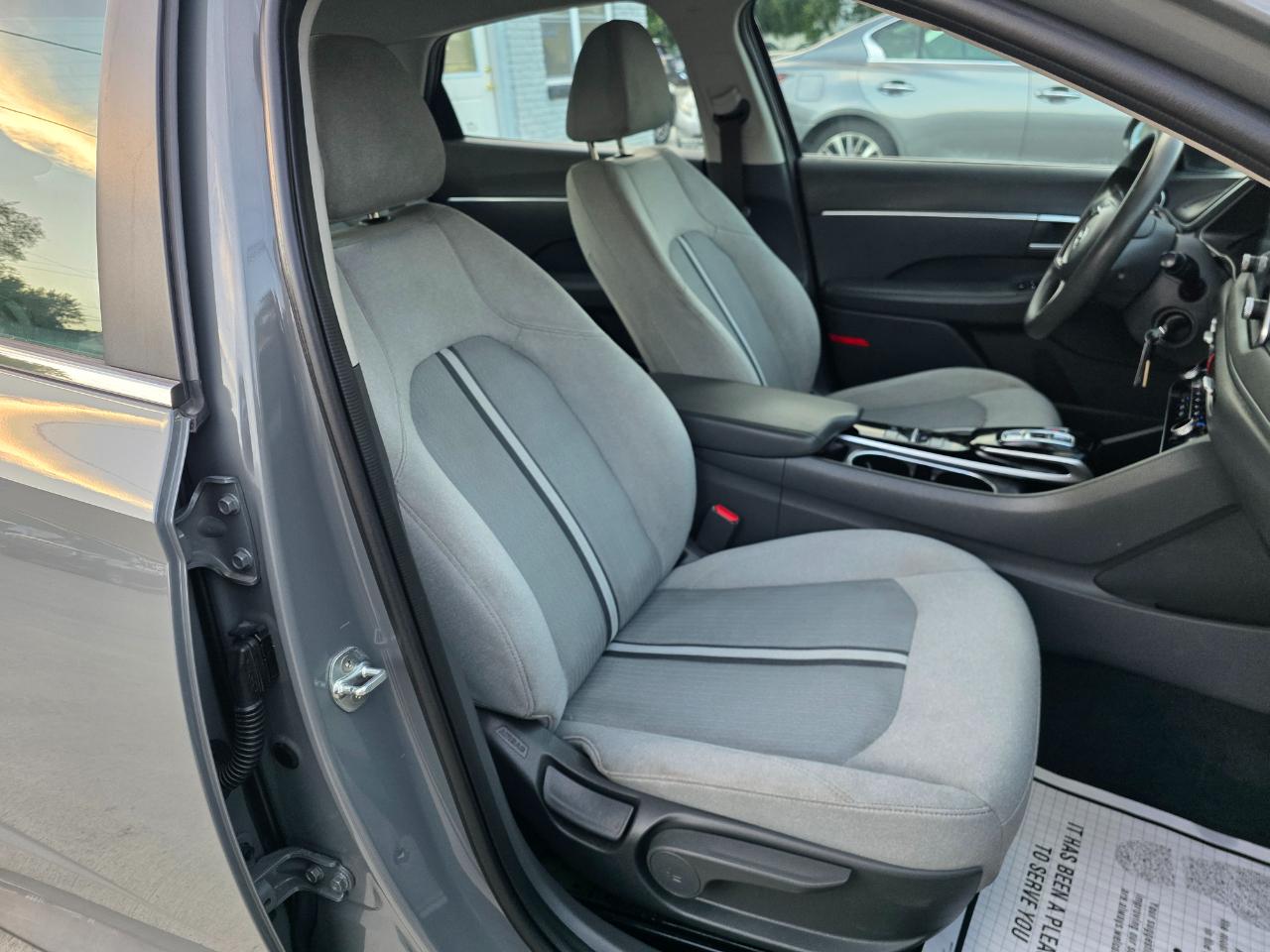 Hyundai Sonata SE 2021