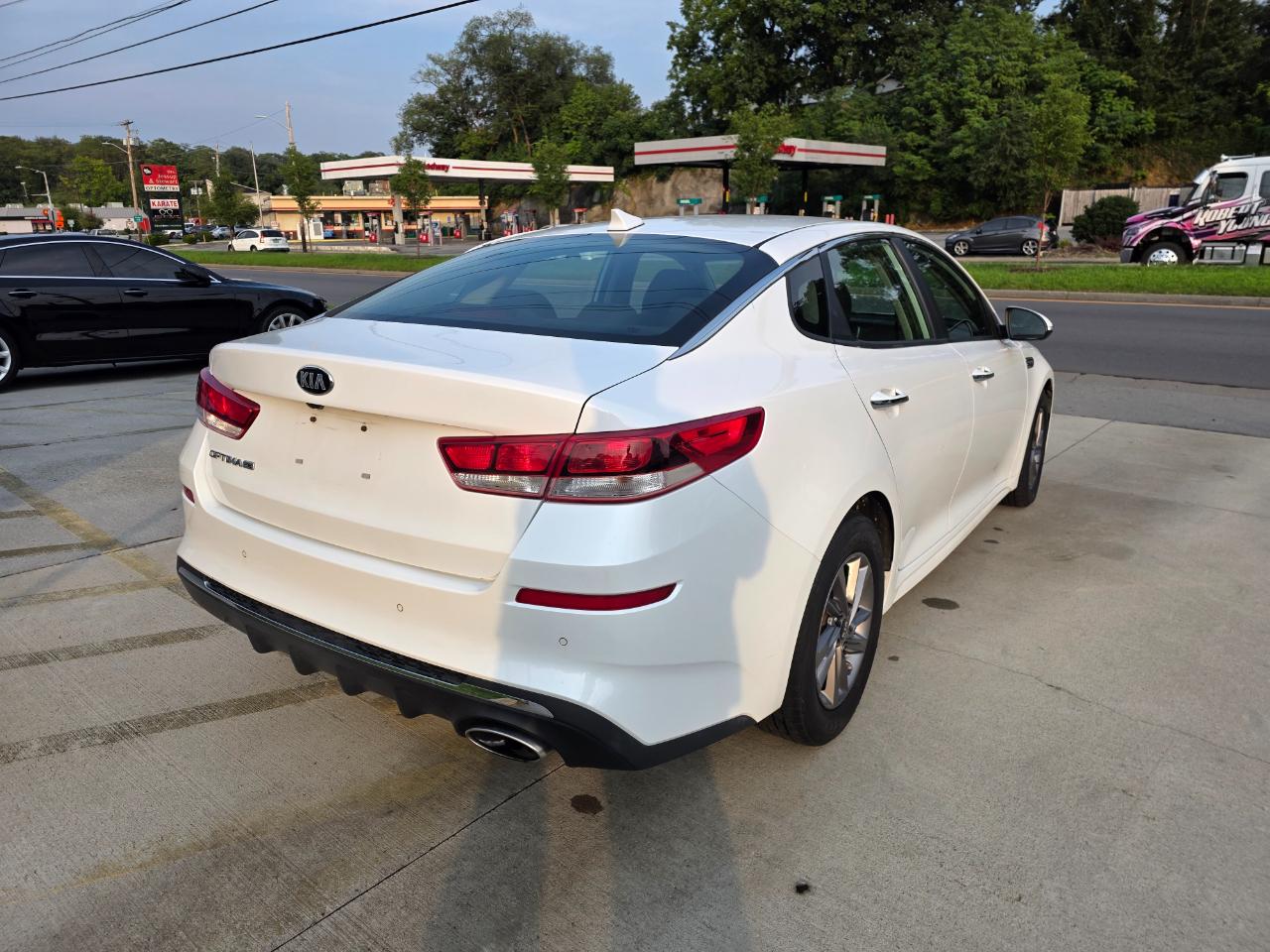 Kia Optima LX 2020