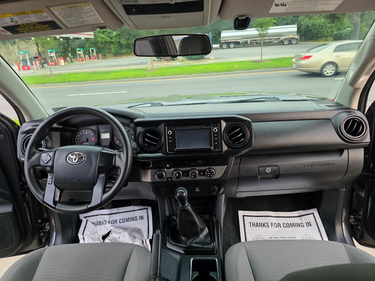 Toyota Tacoma SR5 Access Cab I4 6AT 4WD 2017