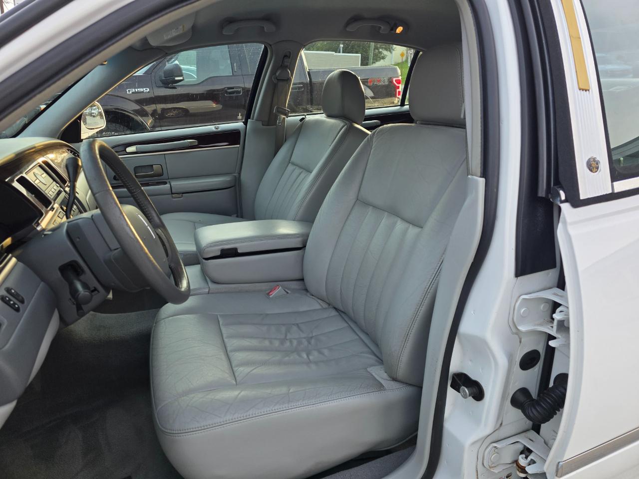 Lincoln Town Car Signature 2007
