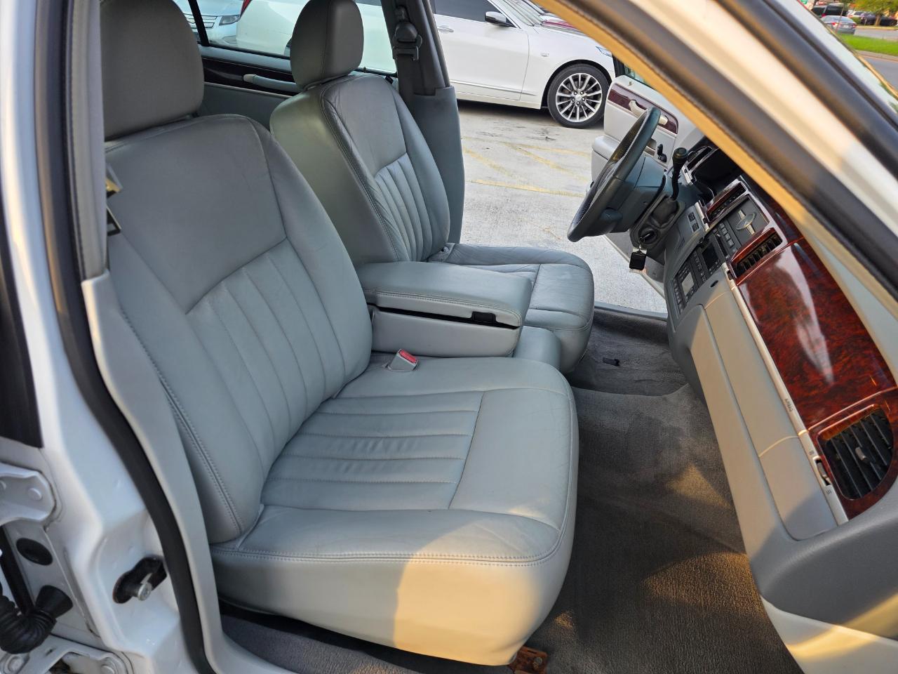 Lincoln Town Car Signature 2007