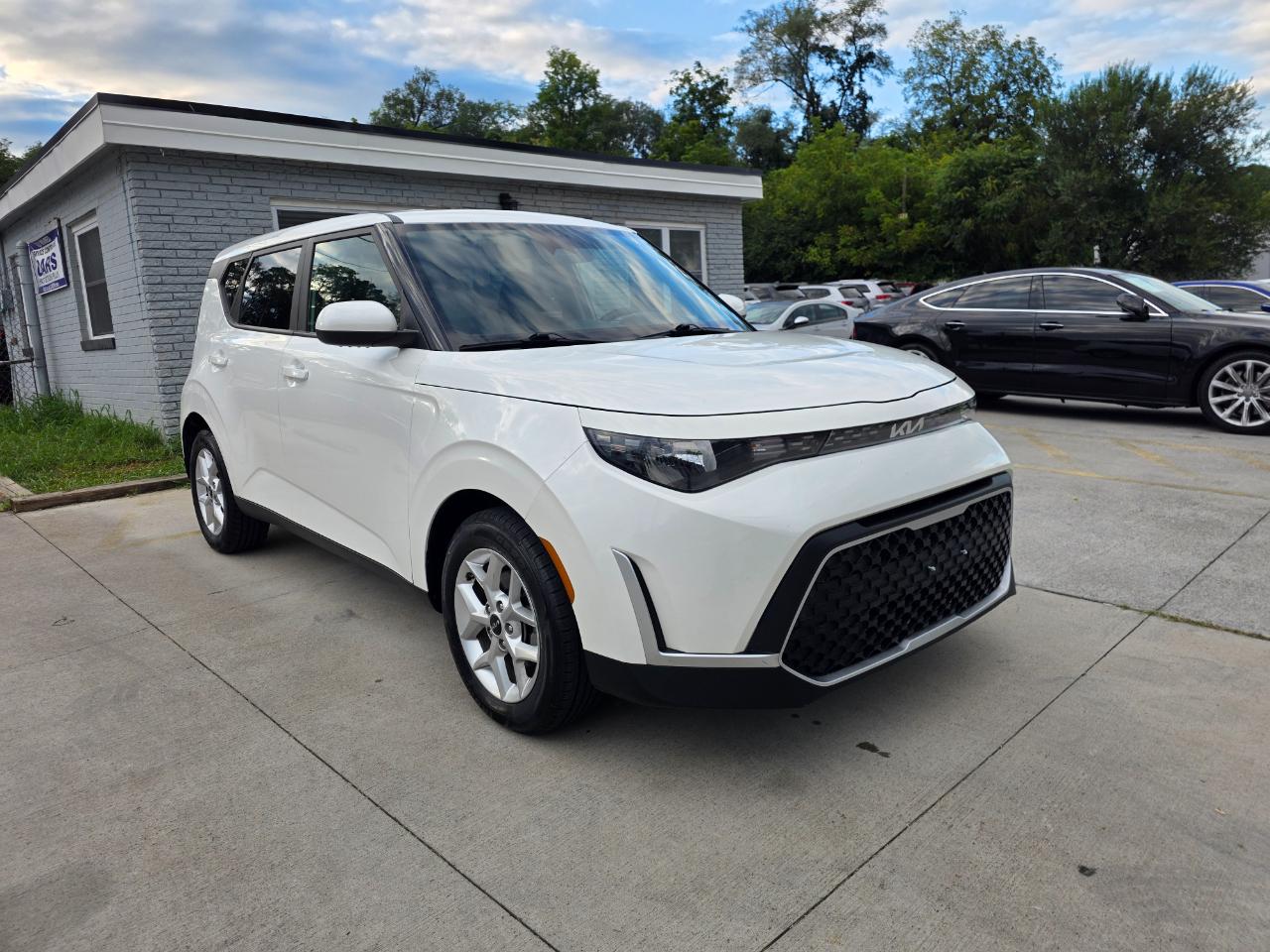 Kia Soul LX CVT 2023