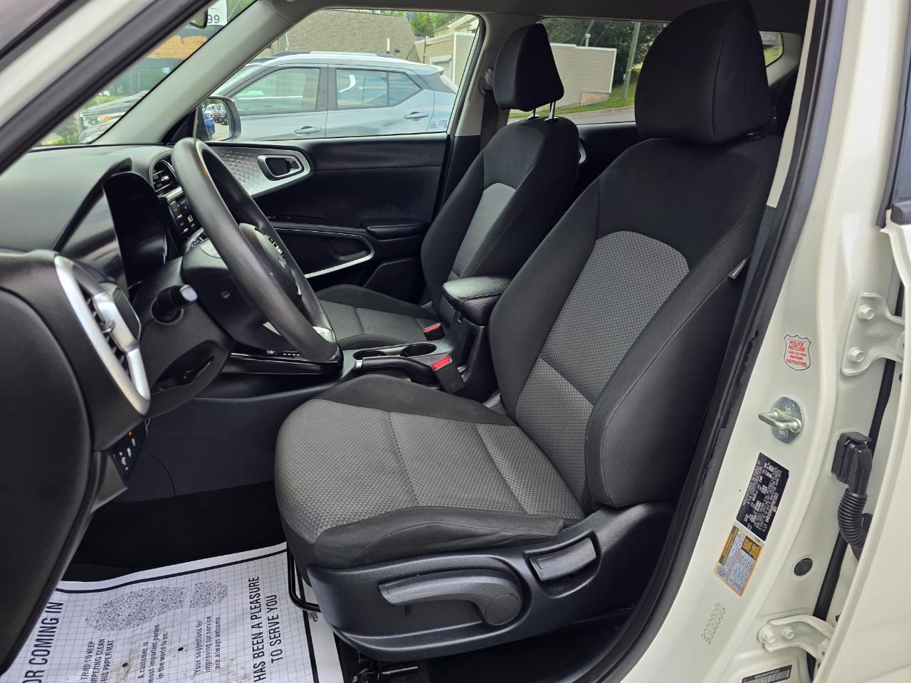 Kia Soul LX CVT 2023
