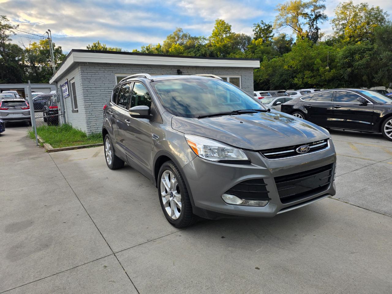 Ford Escape Titanium 4WD 2014