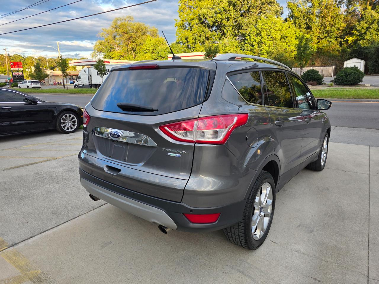 Ford Escape Titanium 4WD 2014