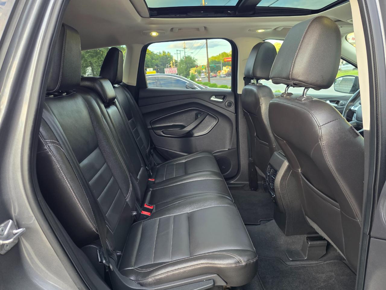 Ford Escape Titanium 4WD 2014