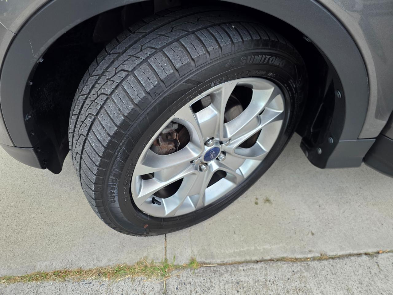Ford Escape Titanium 4WD 2014