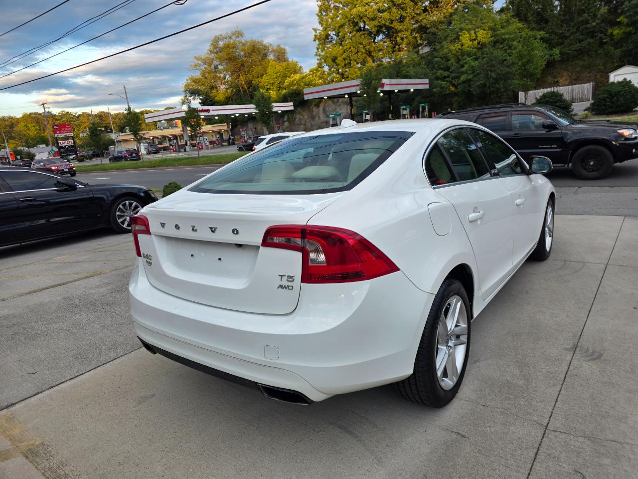 Volvo S60 2.5 Premier 4WD 2015