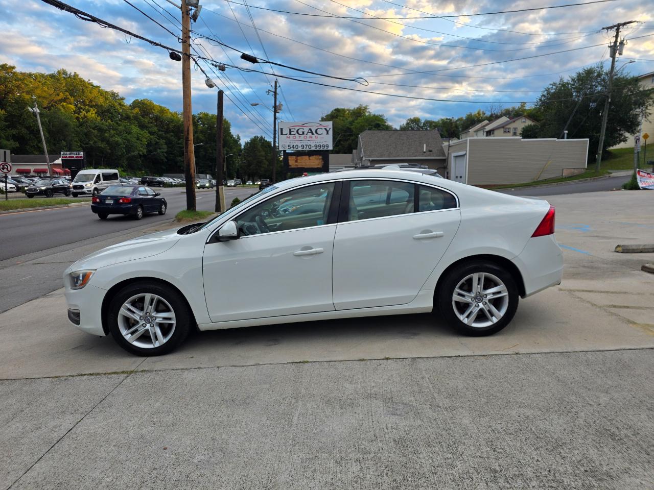 Volvo S60 2.5 Premier 4WD 2015