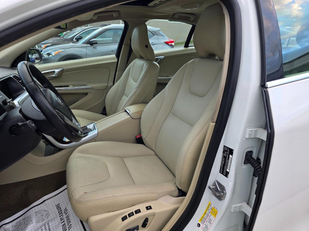 Volvo S60 2.5 Premier 4WD 2015