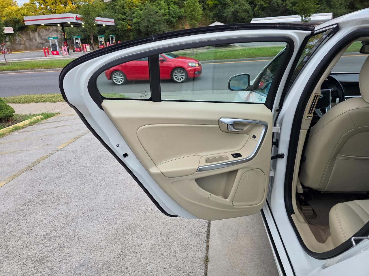 Volvo S60 2.5 Premier 4WD 2015