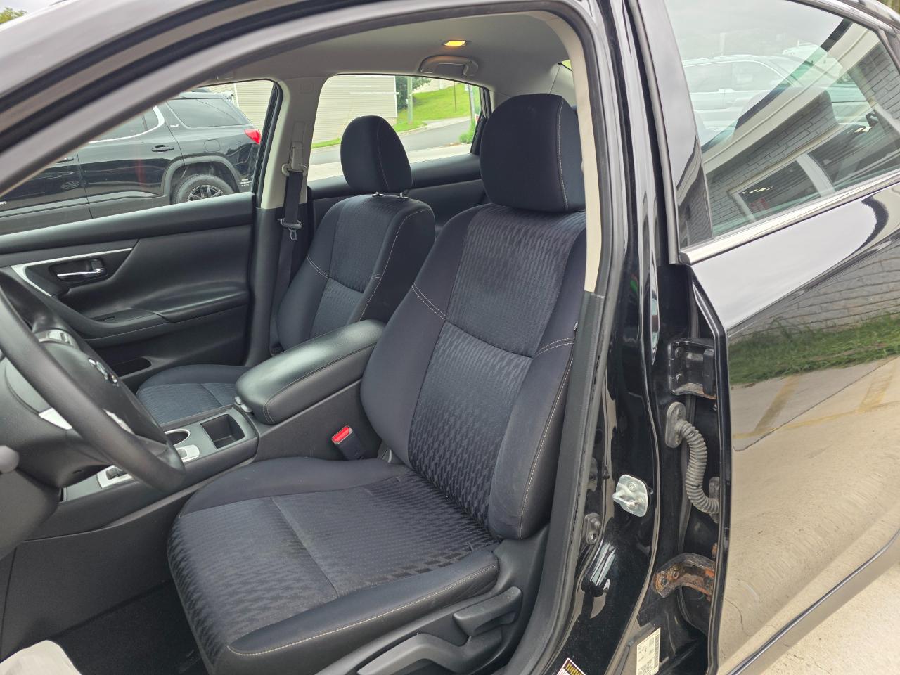 Nissan Altima 2.5 SV 2018