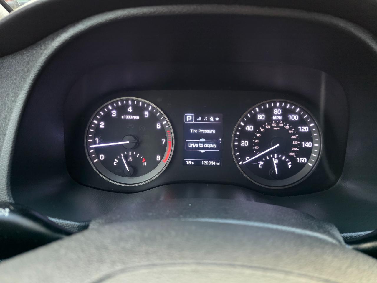 Hyundai Tucson SE 2017