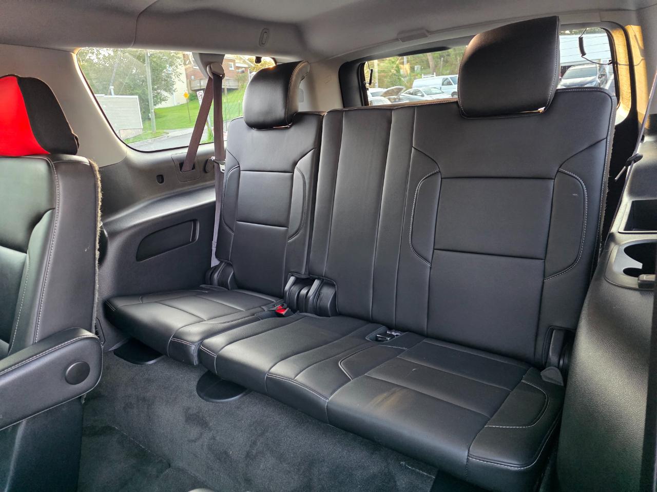 Chevrolet Suburban LT 1500 4WD 2015