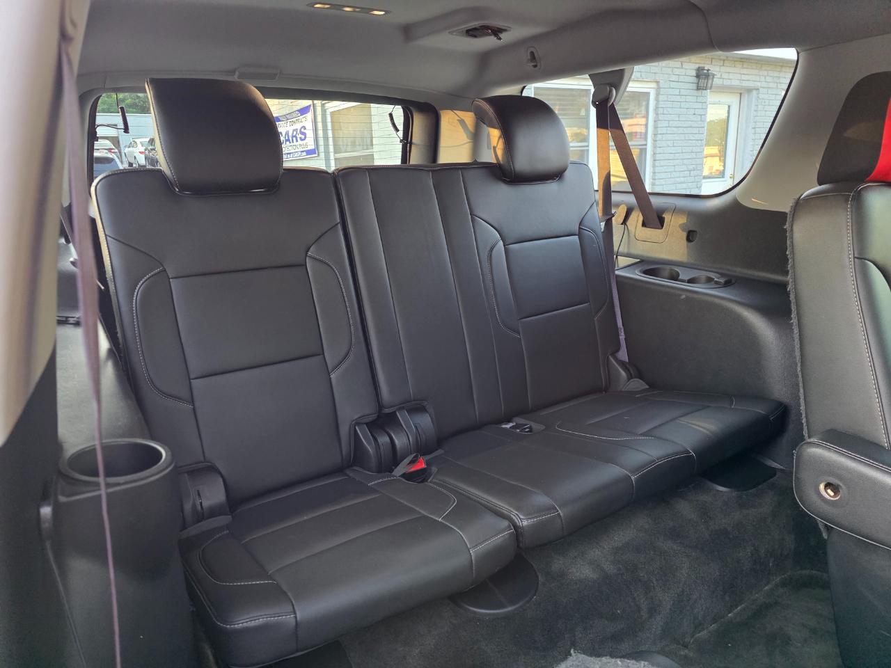 Chevrolet Suburban LT 1500 4WD 2015