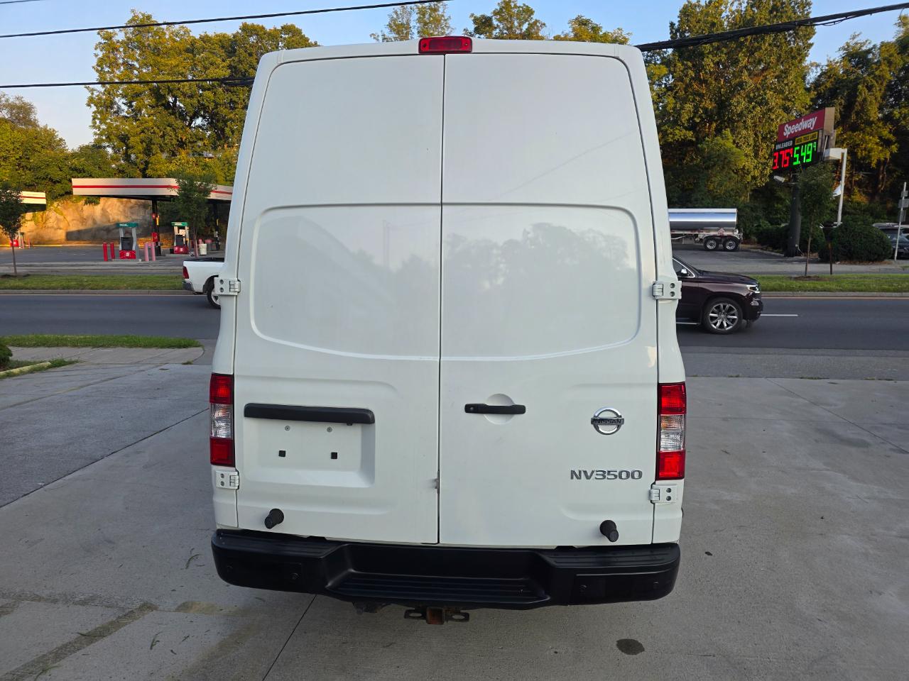 Nissan NV Cargo 2500 HD SV V8 High Roof 2020