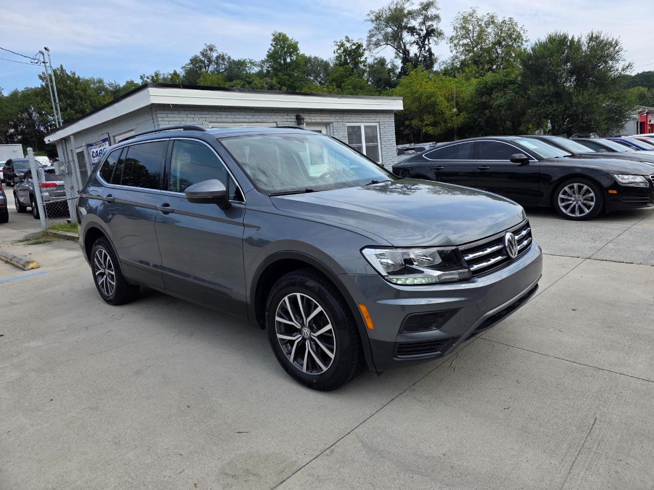Volkswagen Tiguan SE 2019