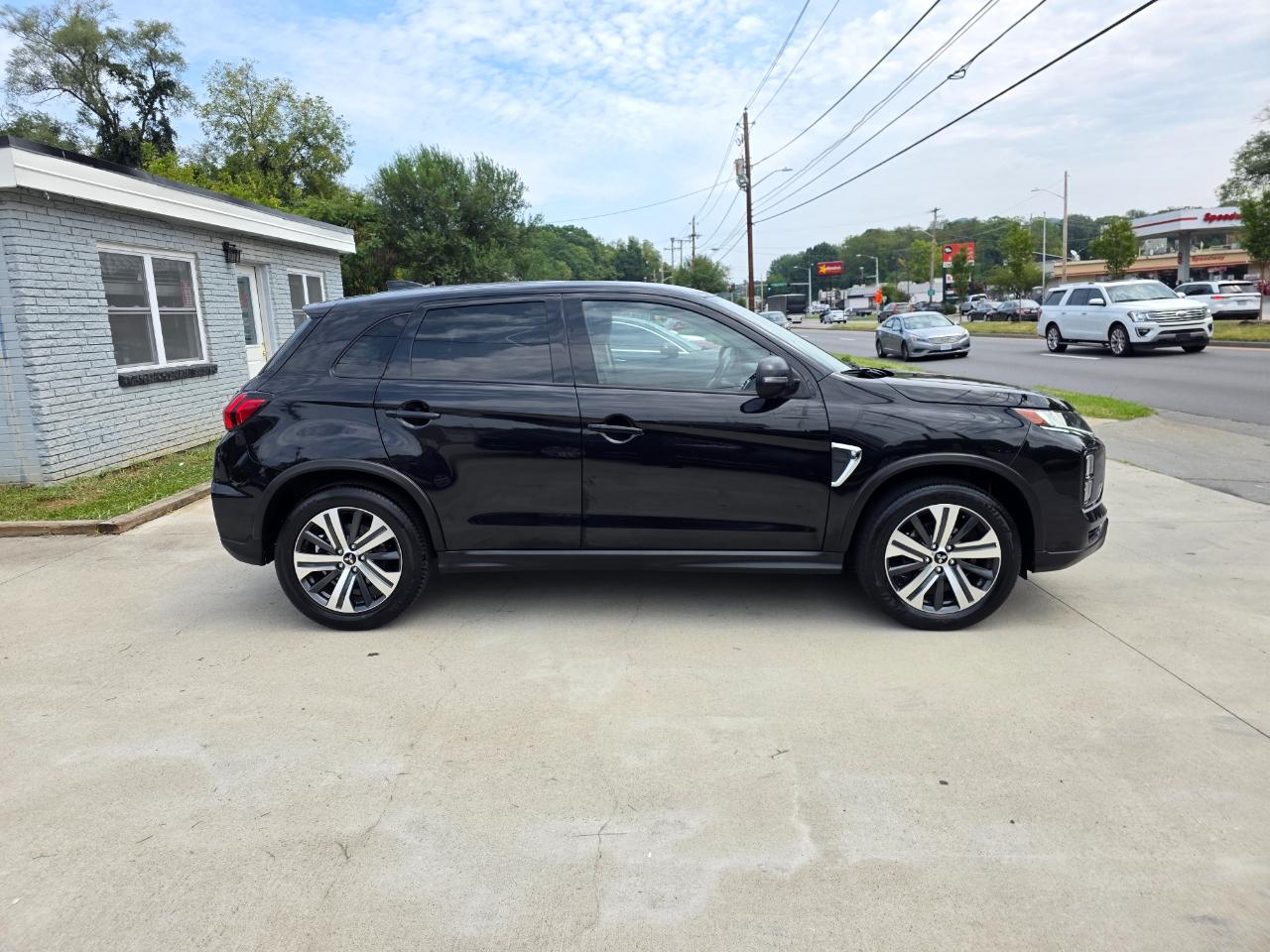 Mitsubishi Outlander Sport 2.0 ES CVT 2020