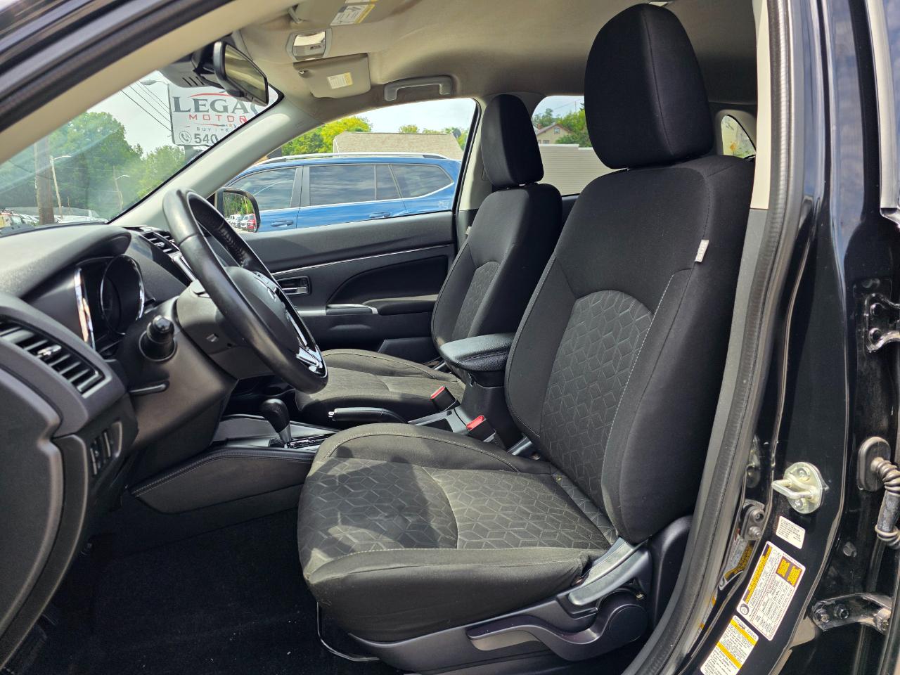 Mitsubishi Outlander Sport 2.0 ES CVT 2020