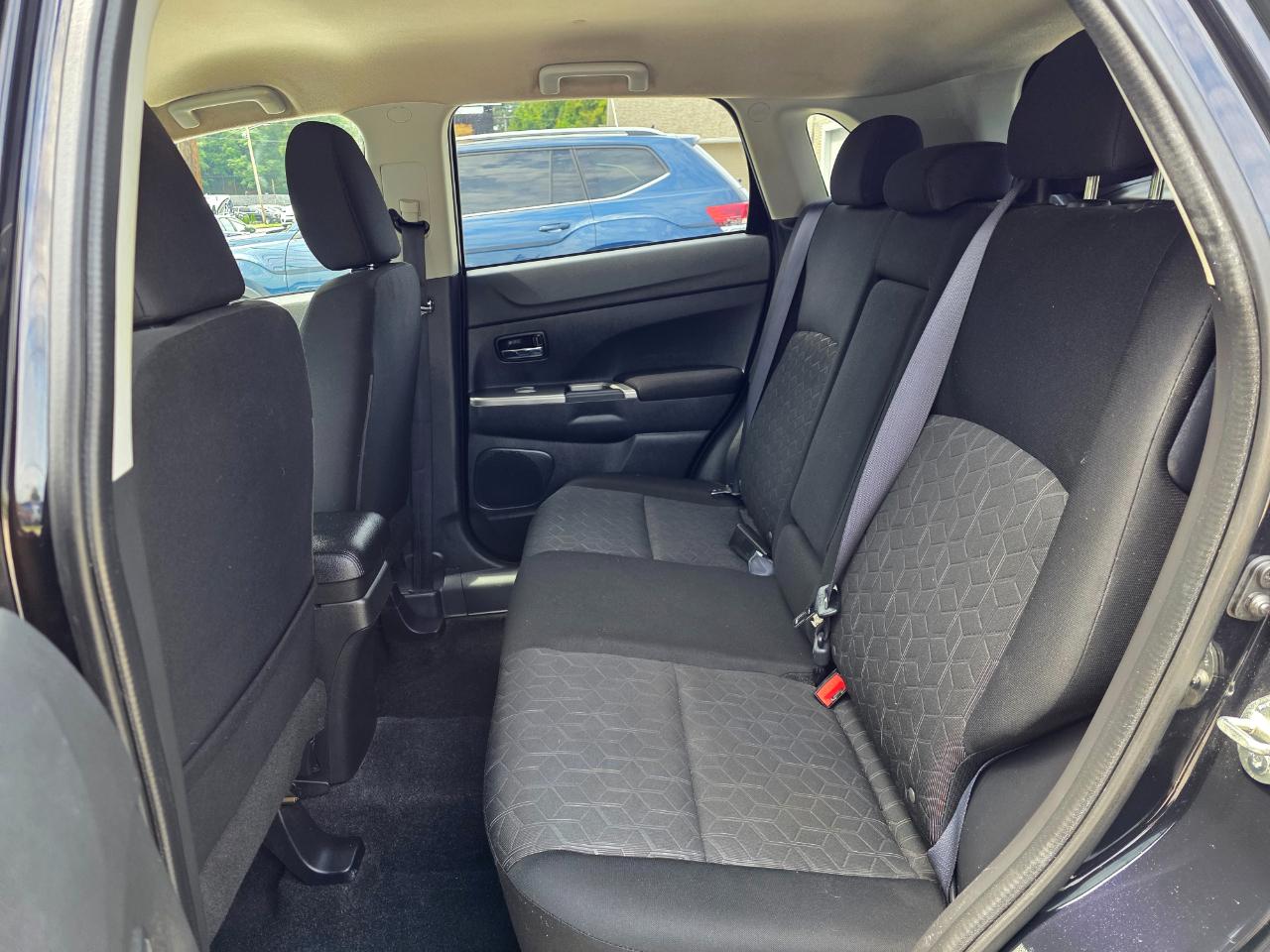 Mitsubishi Outlander Sport 2.0 ES CVT 2020