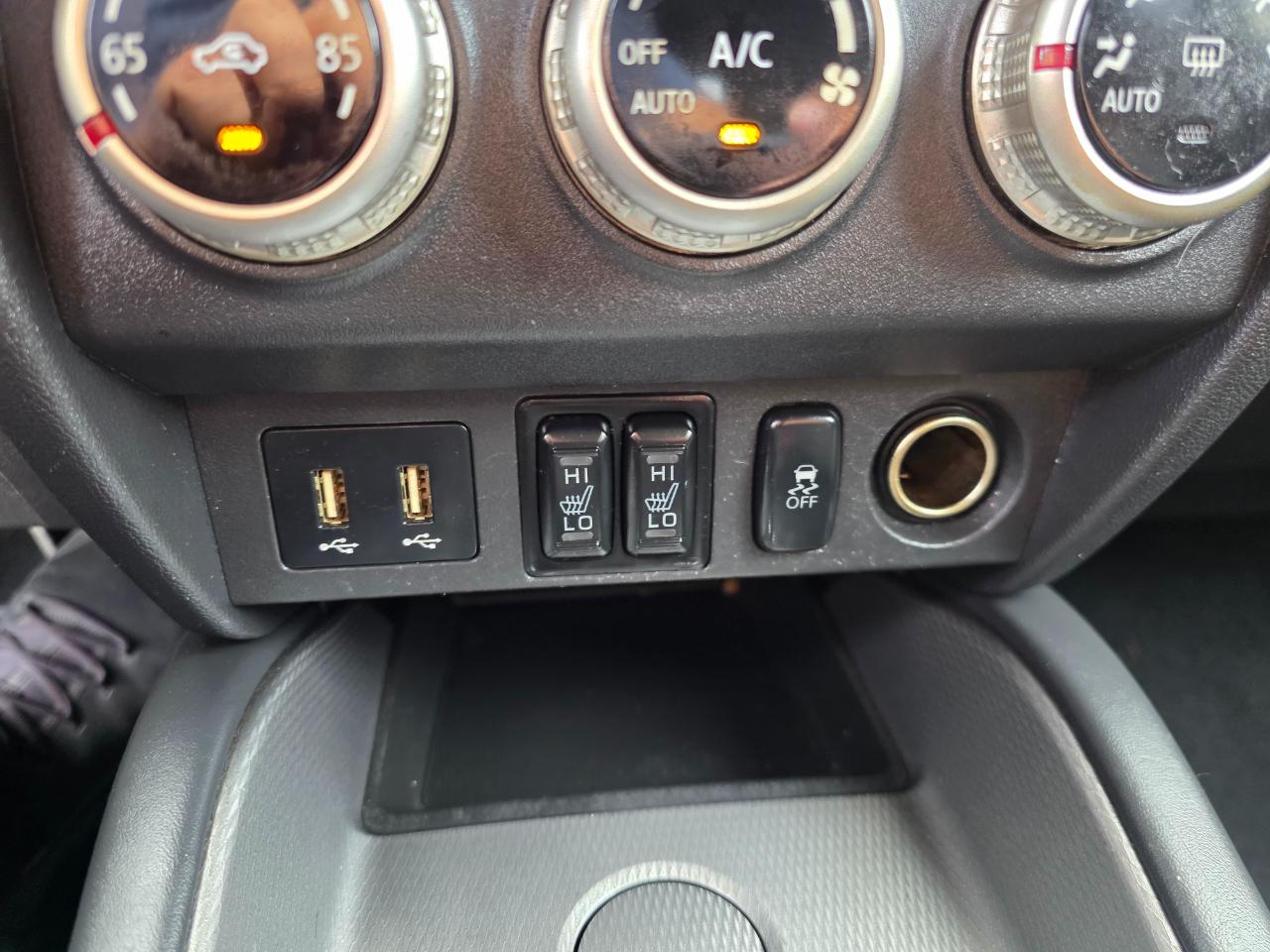 Mitsubishi Outlander Sport 2.0 ES CVT 2020