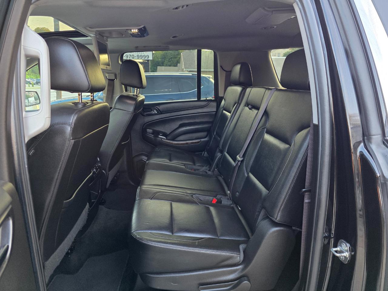 Chevrolet Suburban LT 4WD 2017