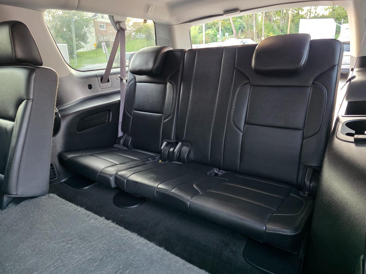 Chevrolet Suburban LT 4WD 2017
