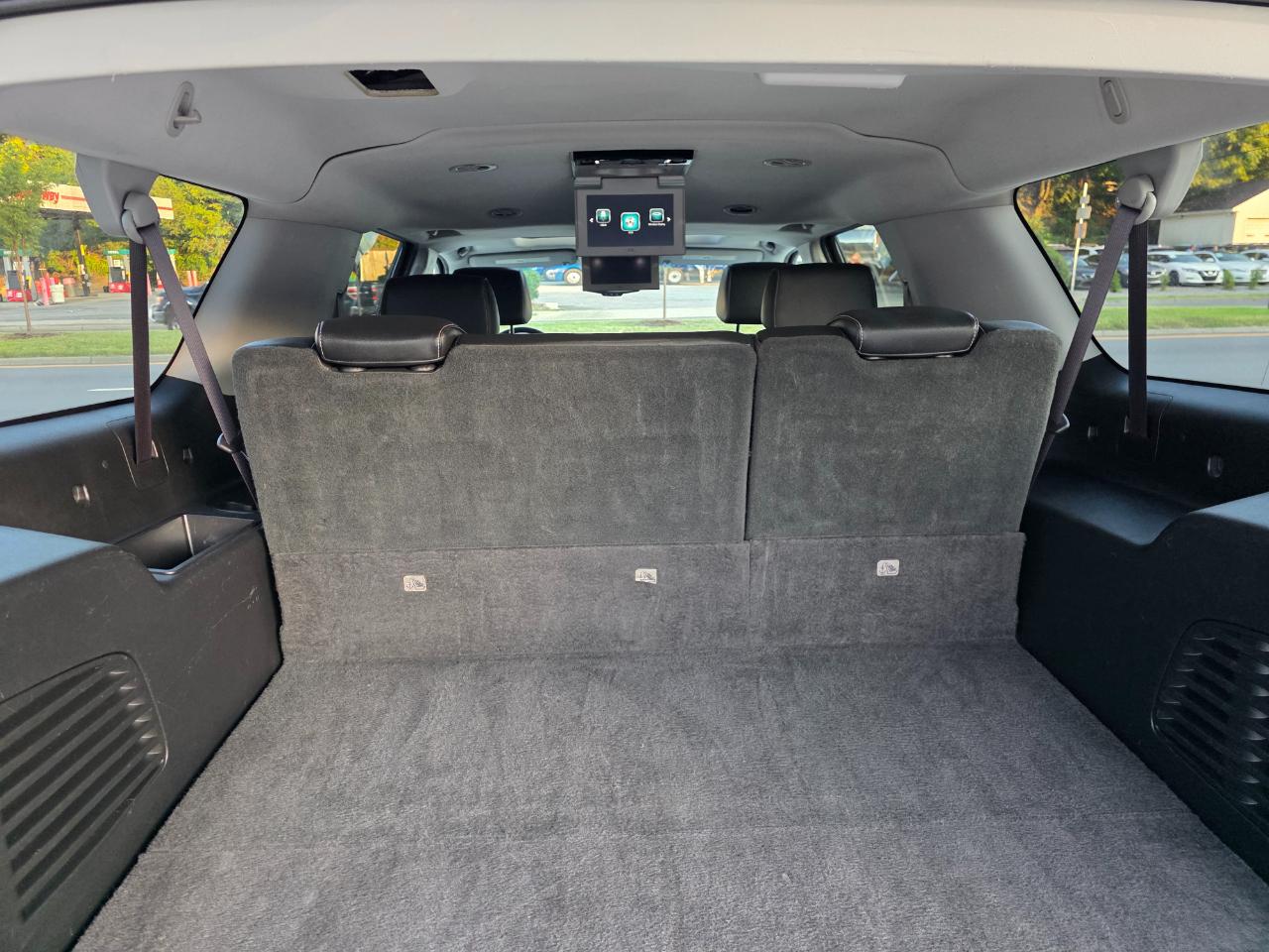 Chevrolet Suburban LT 4WD 2017