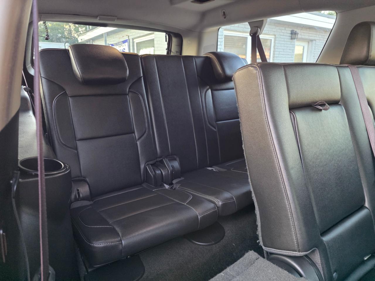 Chevrolet Suburban LT 4WD 2017