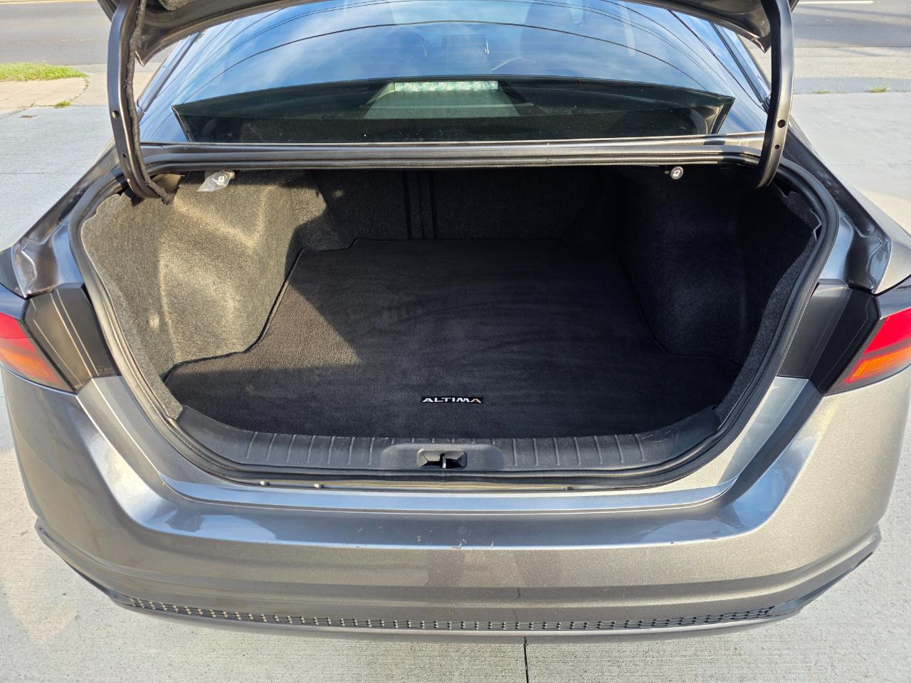 Nissan Altima S 2022