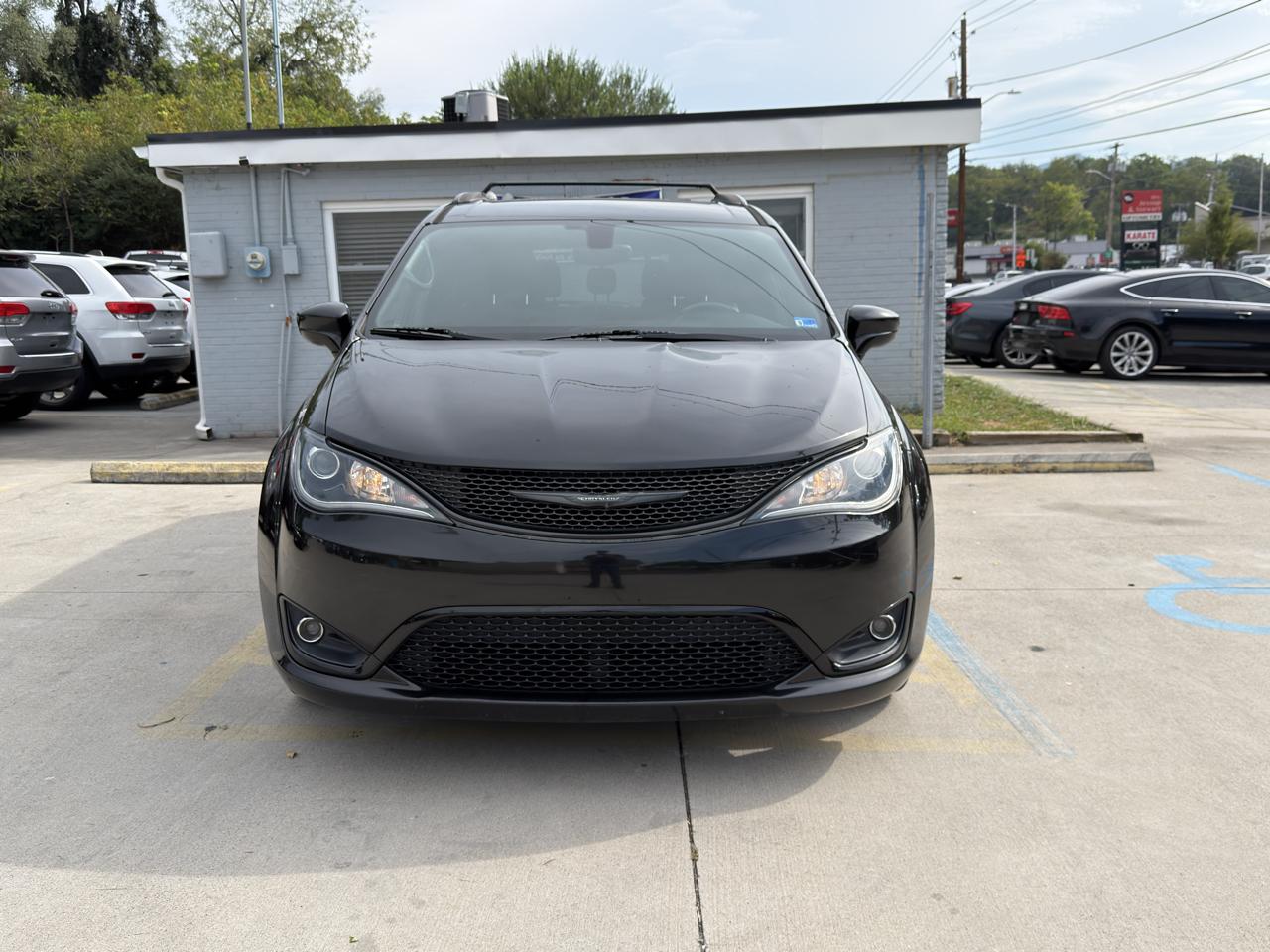 Chrysler Pacifica Touring-L 2018