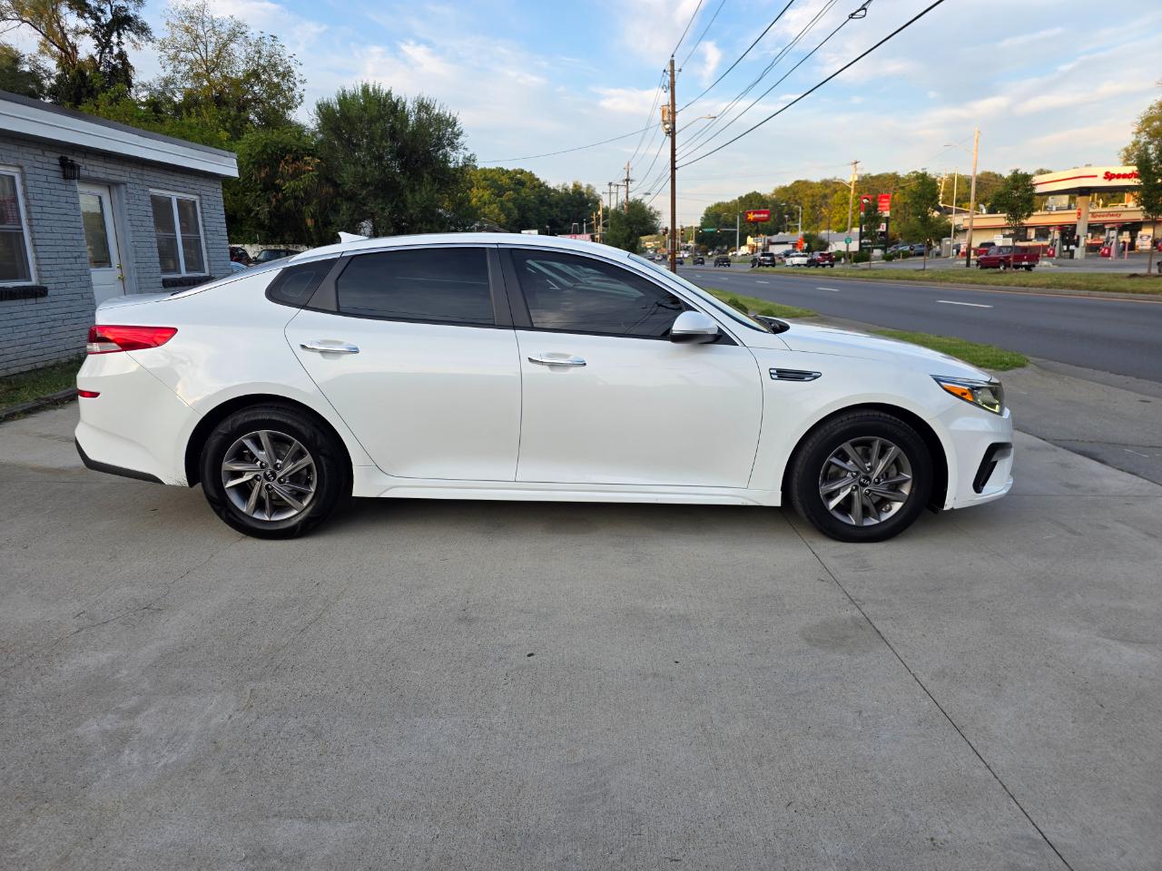 Kia Optima LX 2020