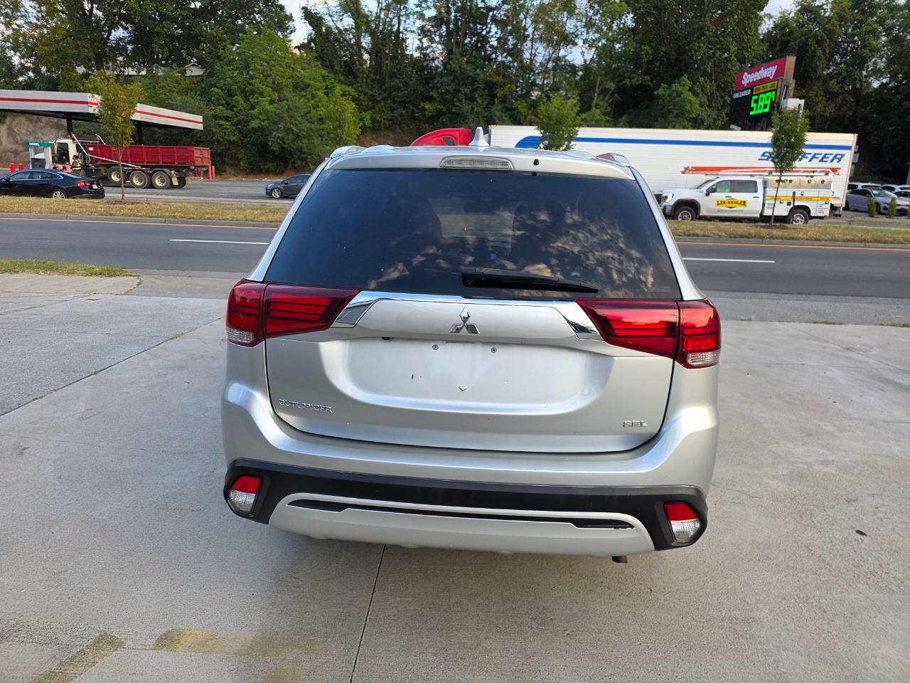 Mitsubishi Outlander SEL AWD 2020