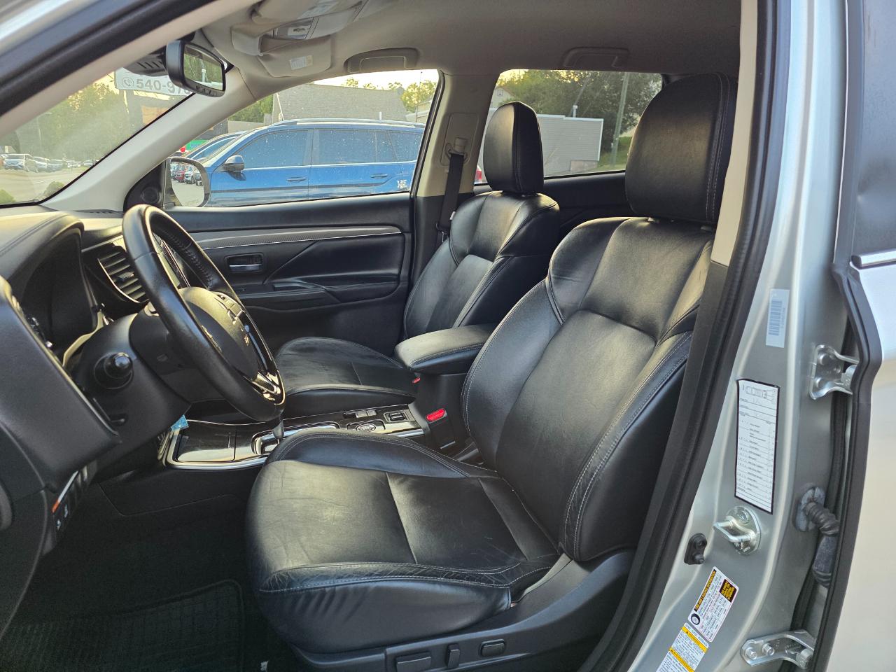 Mitsubishi Outlander SEL AWD 2020