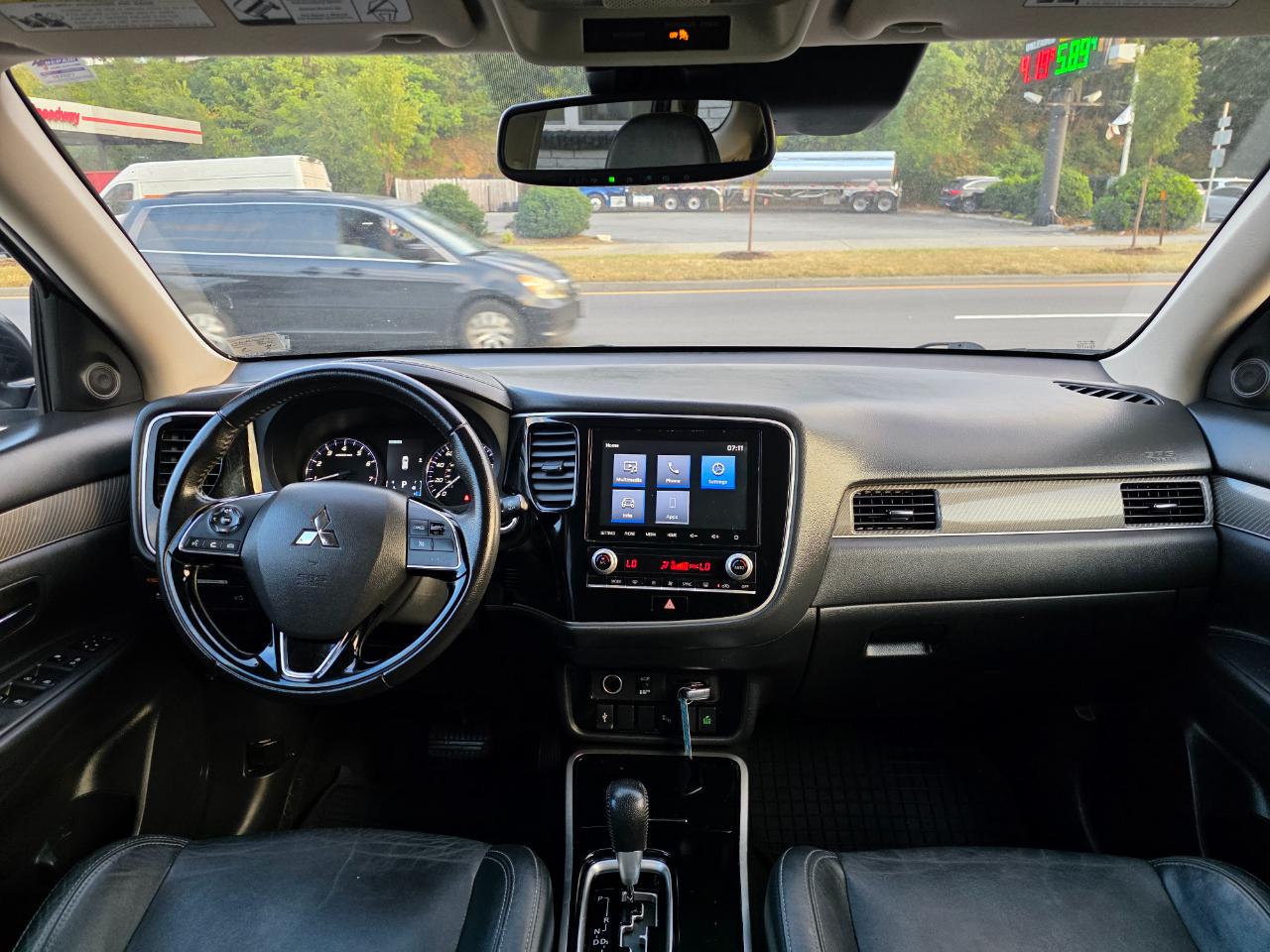Mitsubishi Outlander SEL AWD 2020