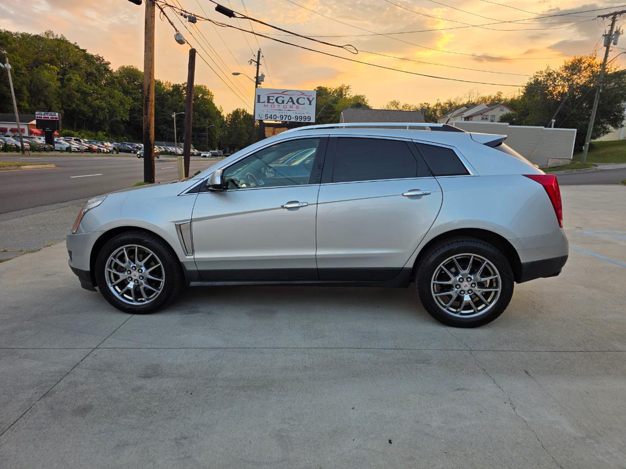 Cadillac SRX Luxury Collection FWD 2014