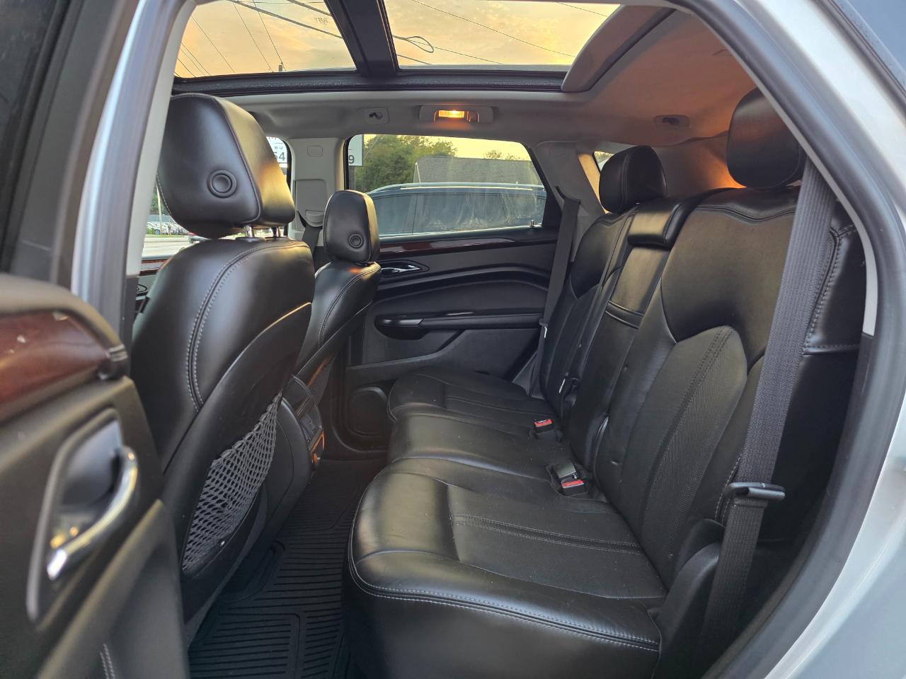 Cadillac SRX Luxury Collection FWD 2014