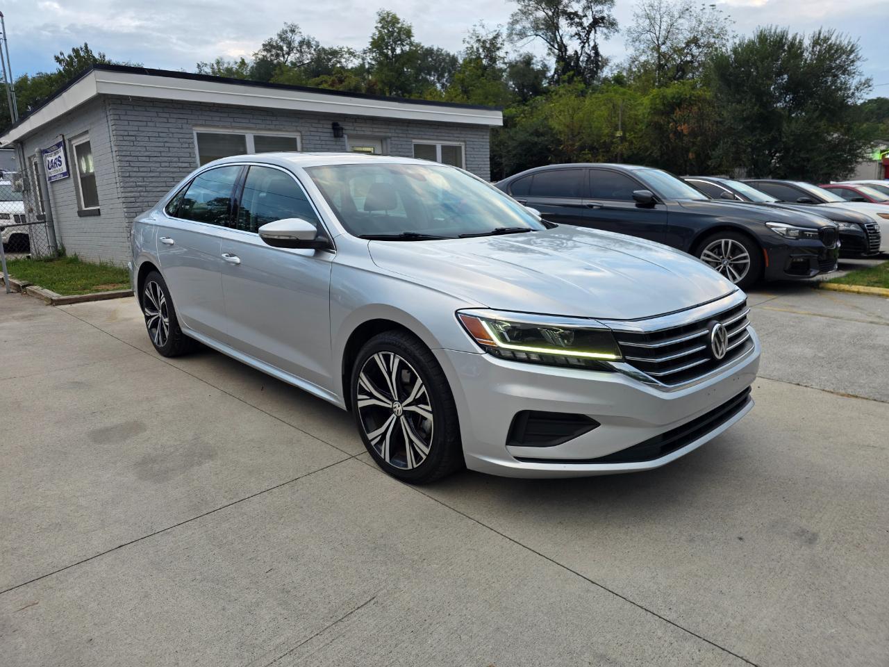 Volkswagen Passat SE 2021