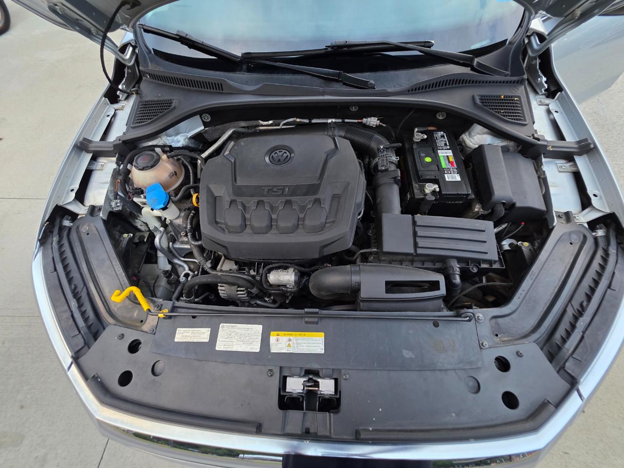 Volkswagen Passat SE 2021