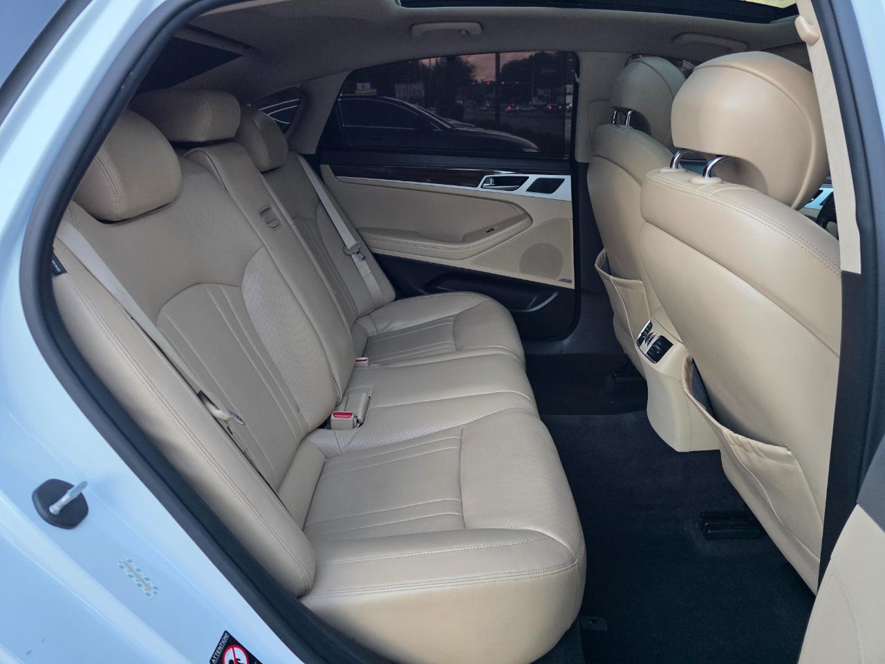 Hyundai Genesis 3.8L 2015