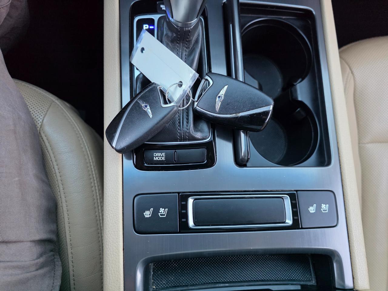 Hyundai Genesis 3.8L 2015