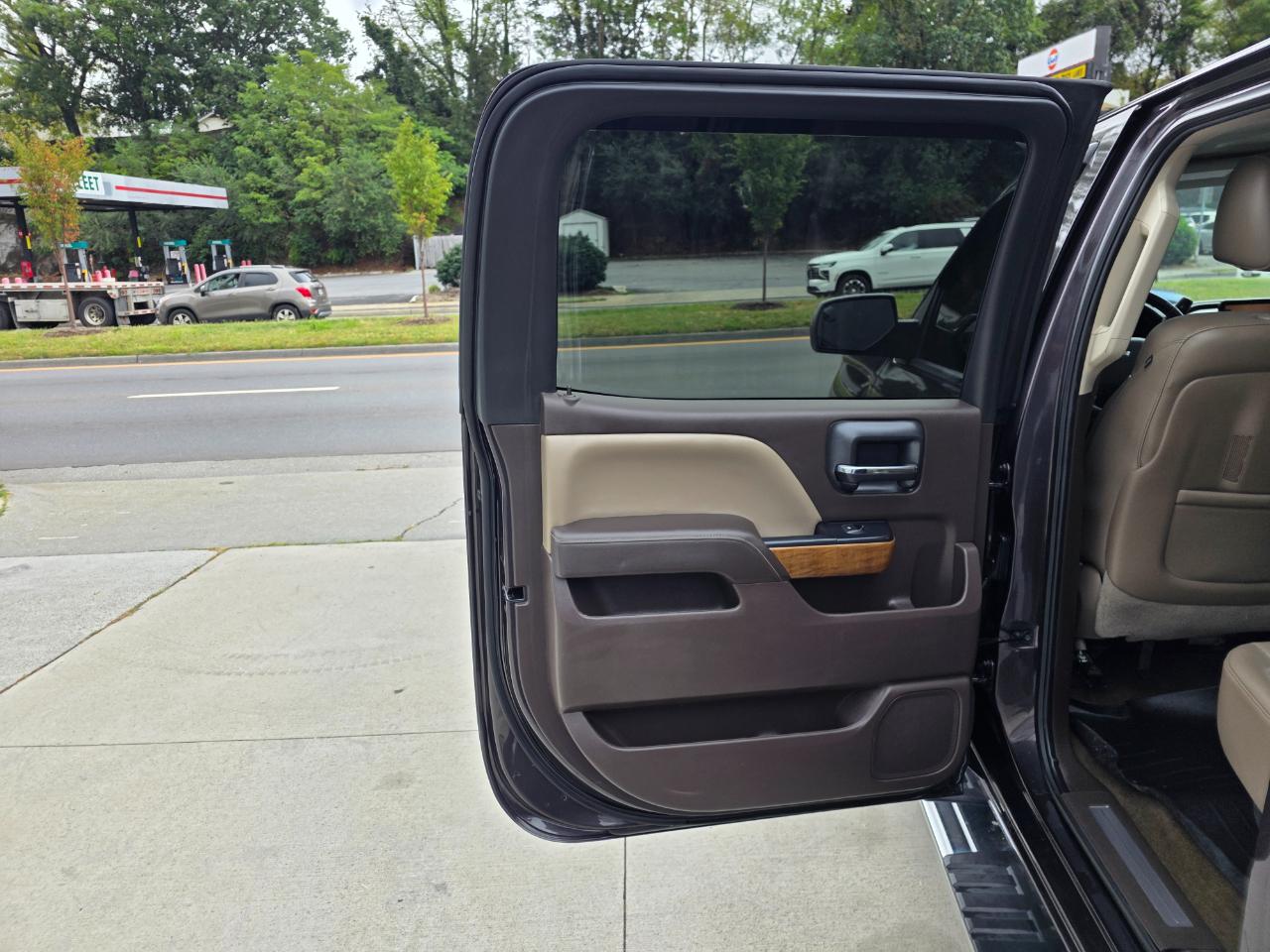 Chevrolet Silverado 1500 2LZ Crew Cab Long Box 4WD 2014