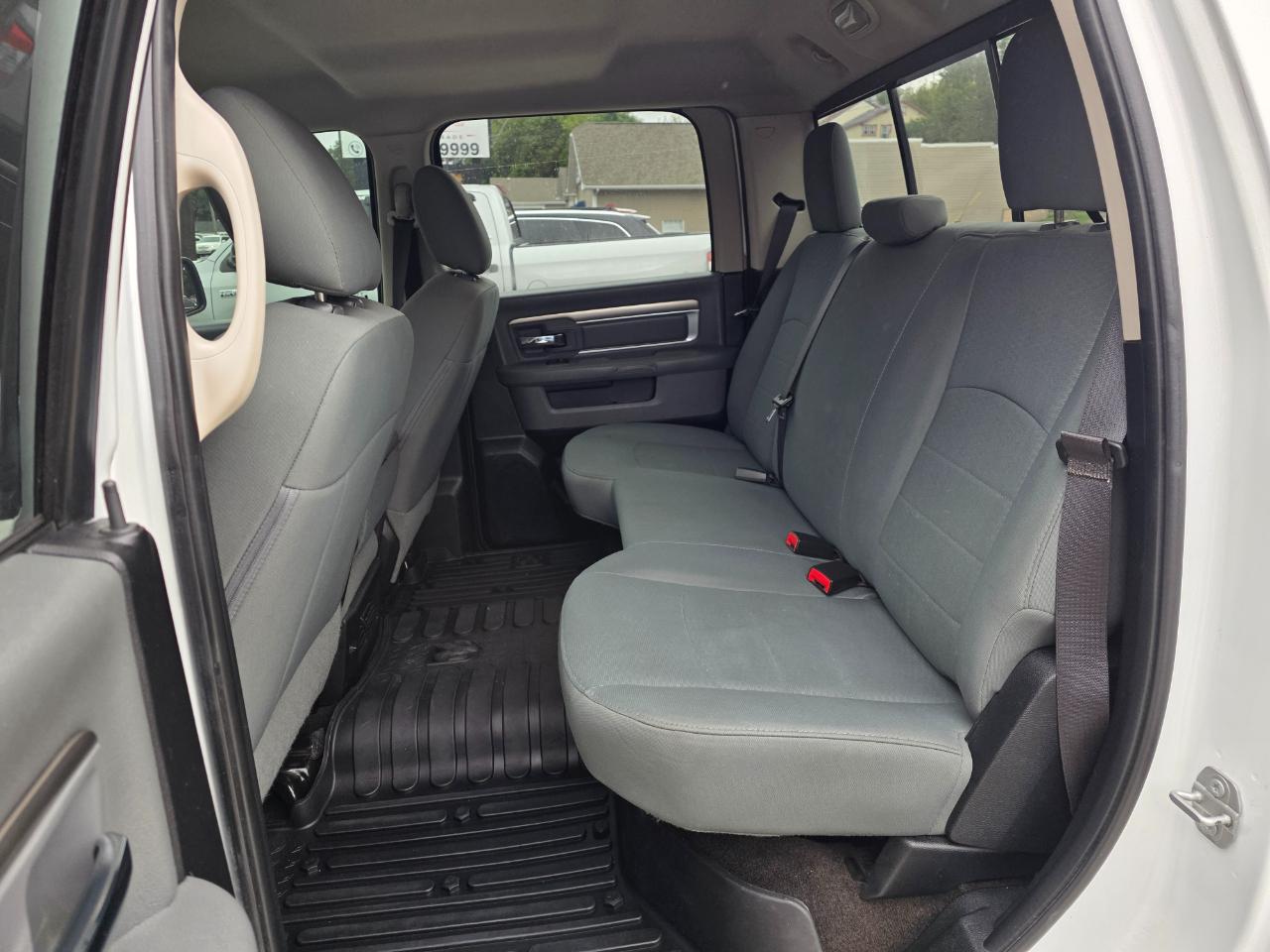 RAM 1500 SLT Crew Cab SWB 4WD 2017
