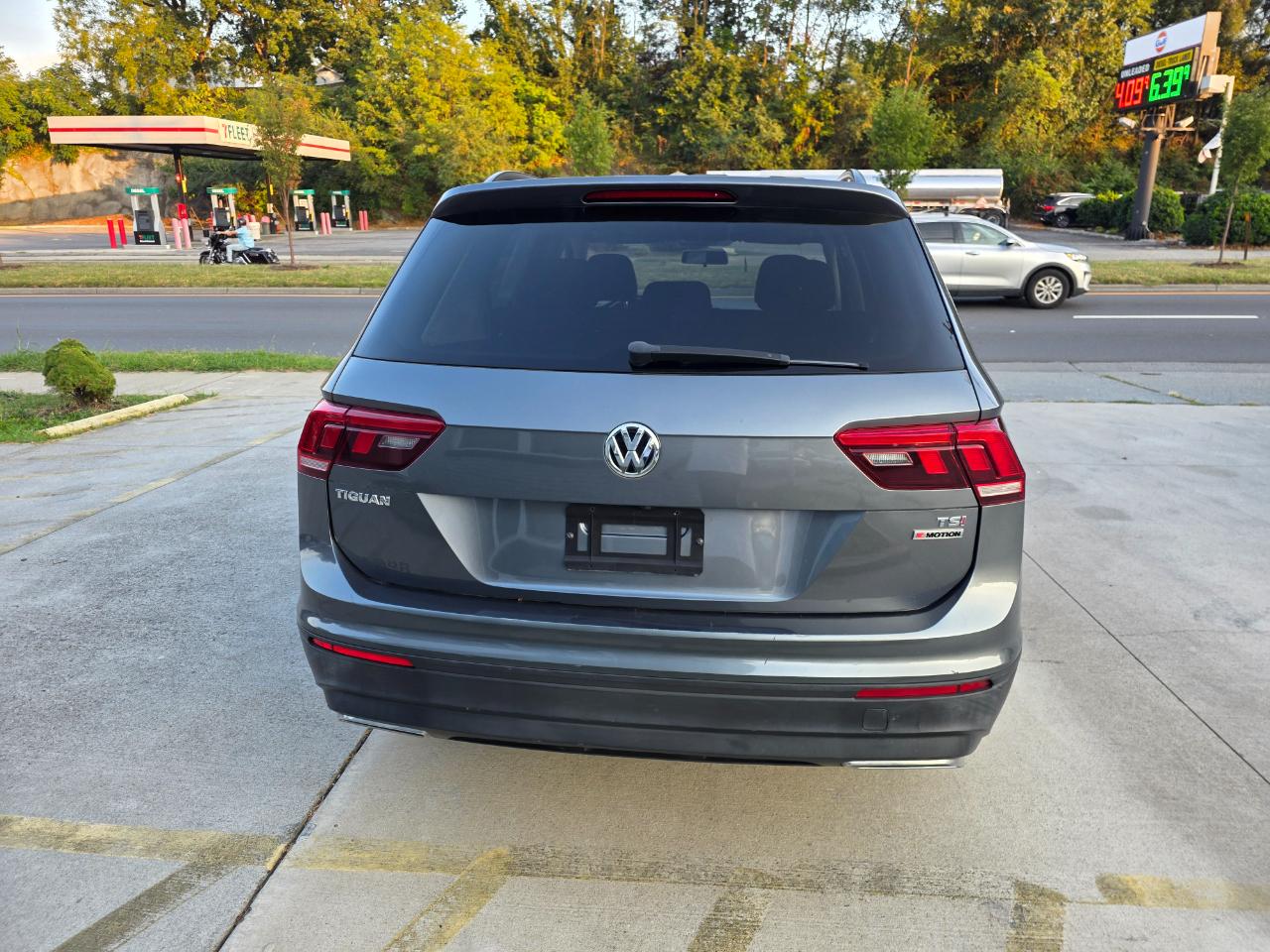 Volkswagen Tiguan S 4Motion 2018