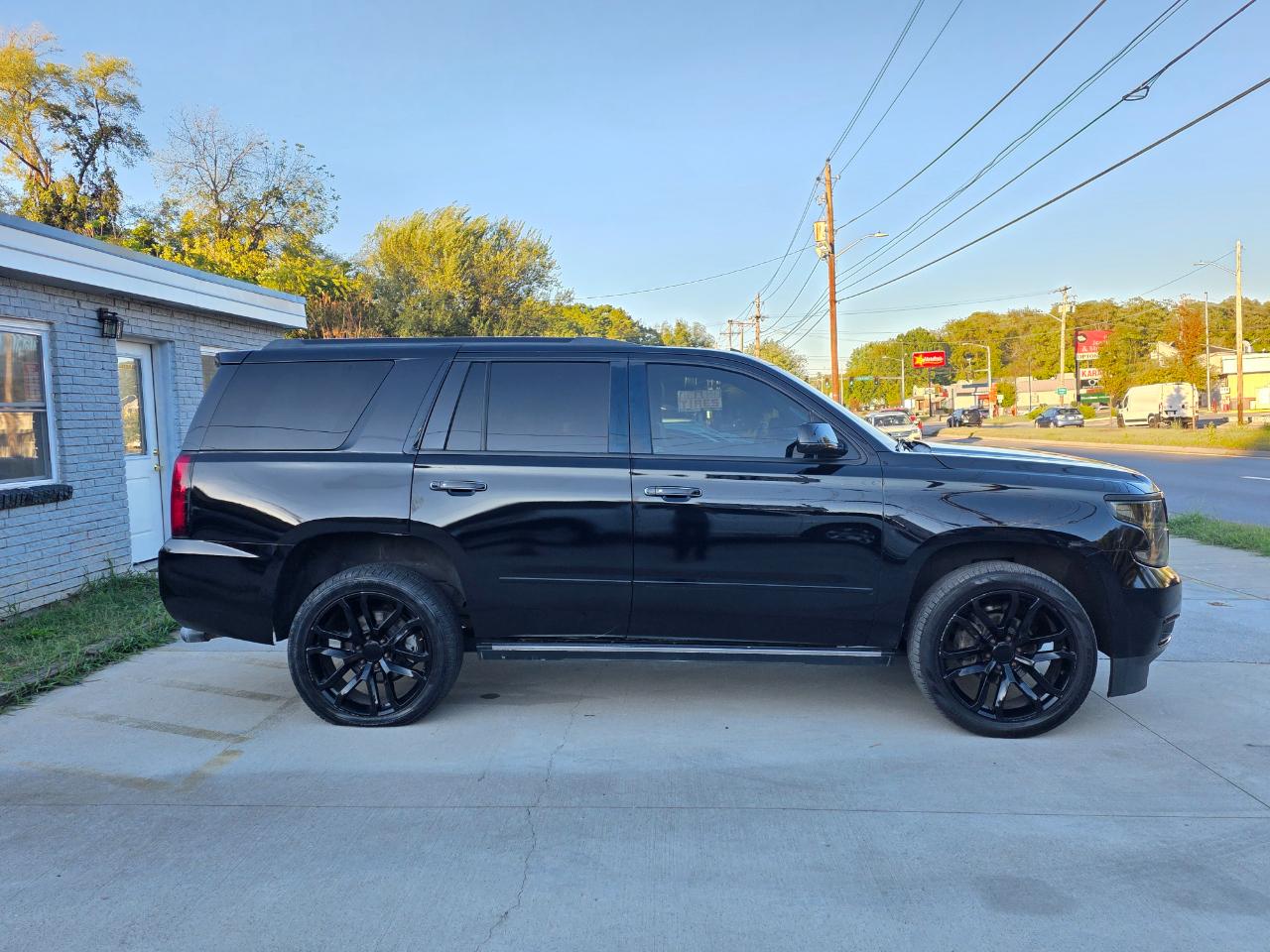 Chevrolet Tahoe LTZ 4WD 2016