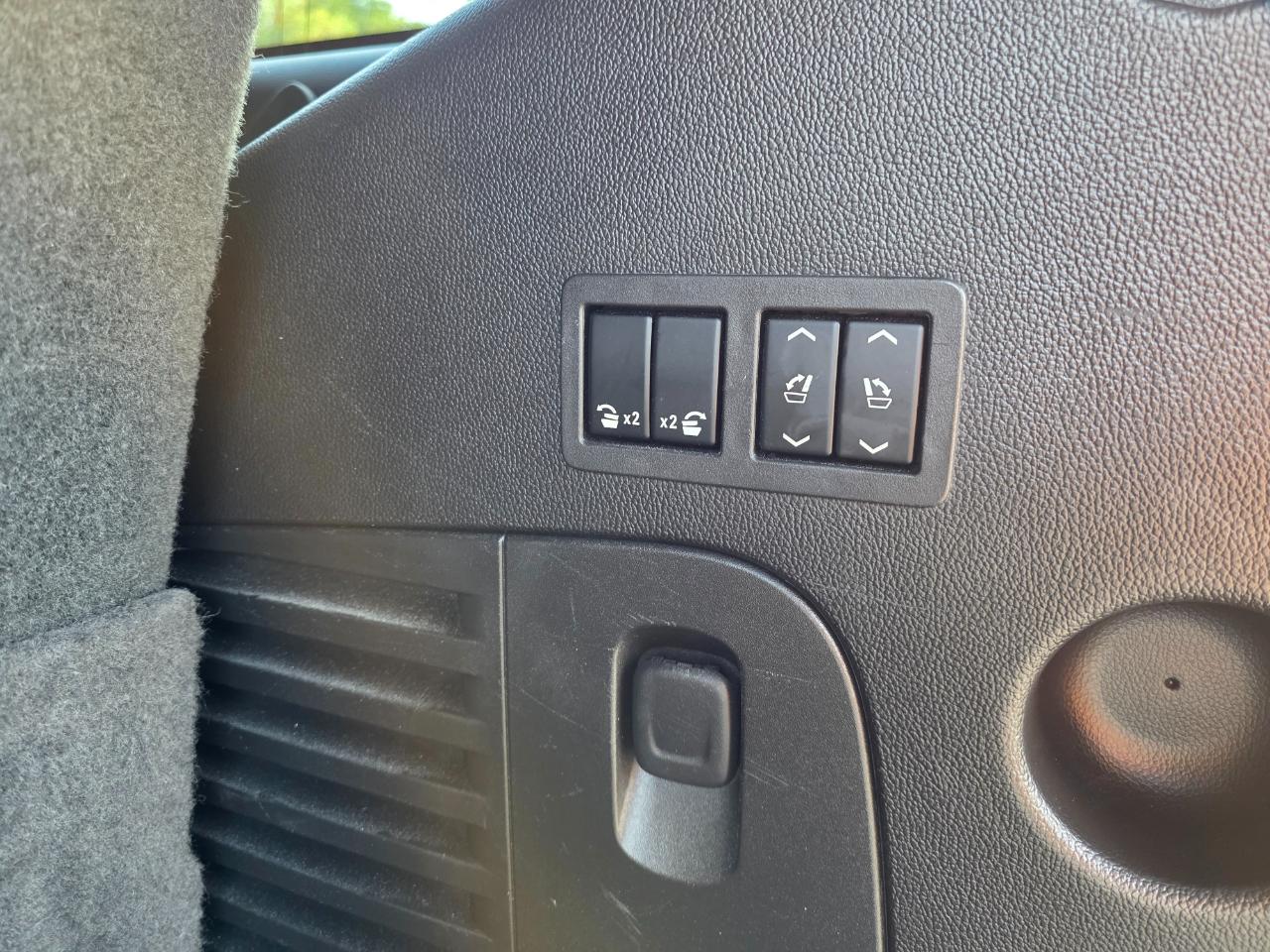 GMC Yukon Denali 4WD 2015