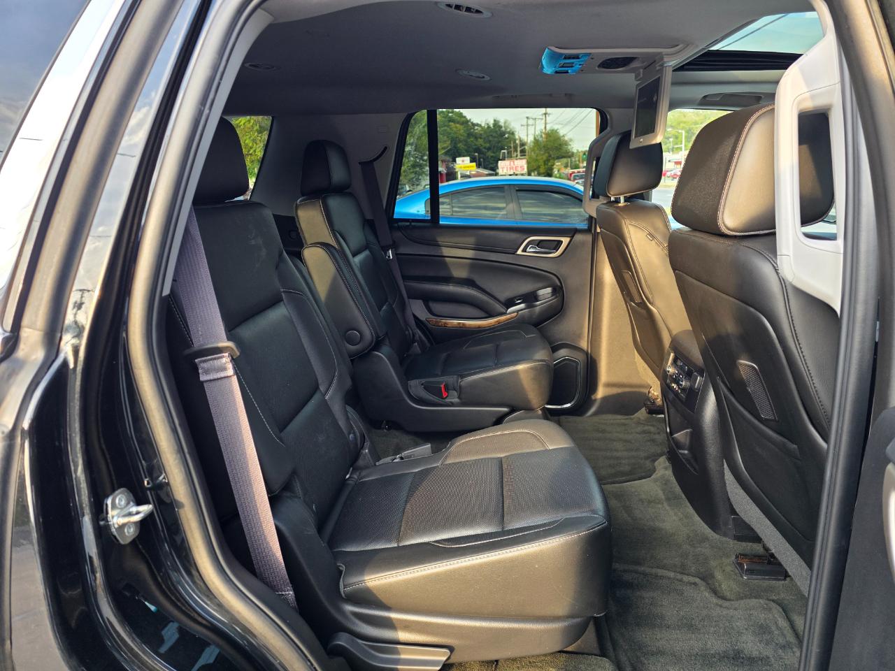 GMC Yukon Denali 4WD 2015