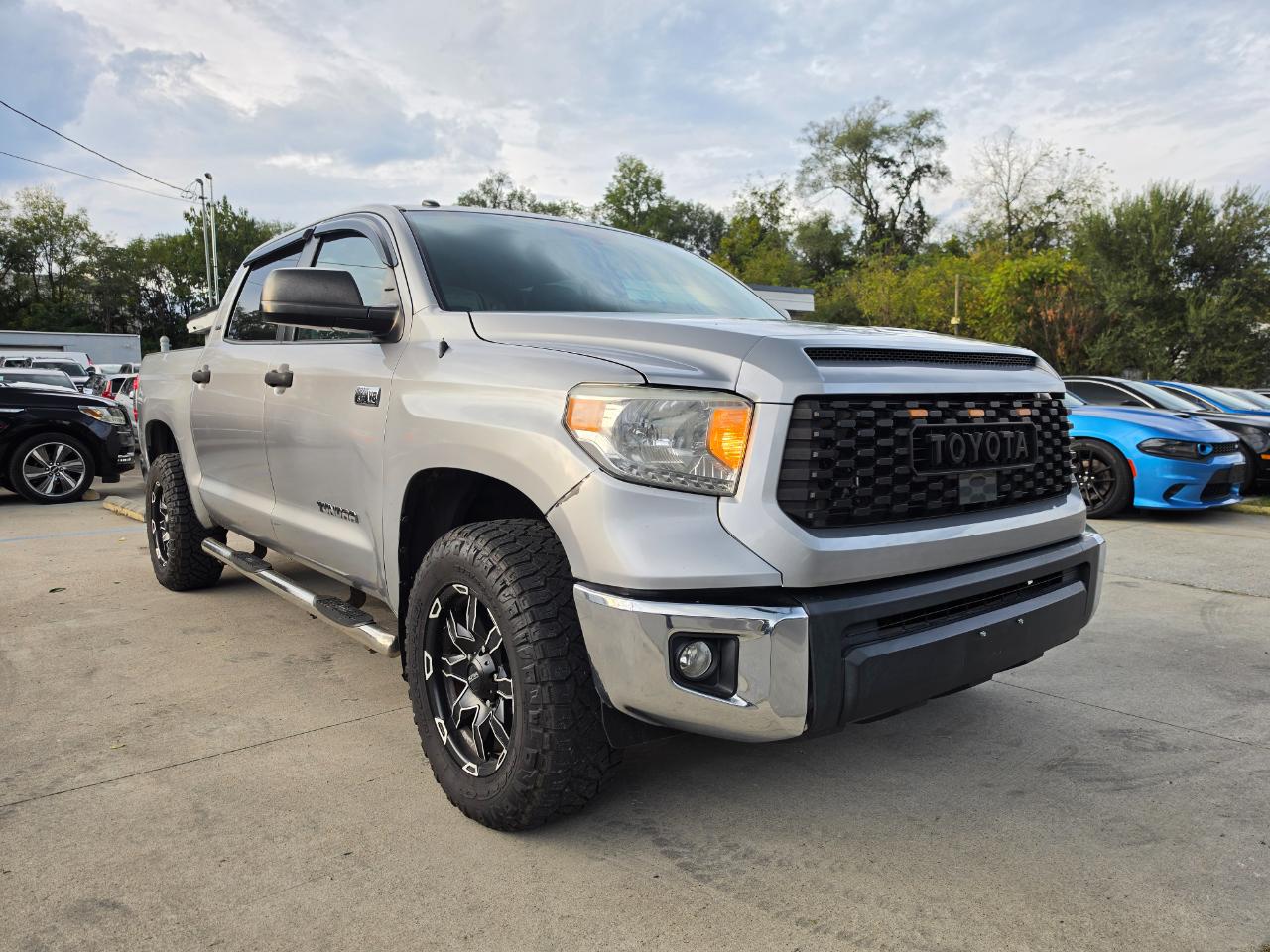 Toyota Tundra SR5 5.7L V8 CrewMax 4WD 2014